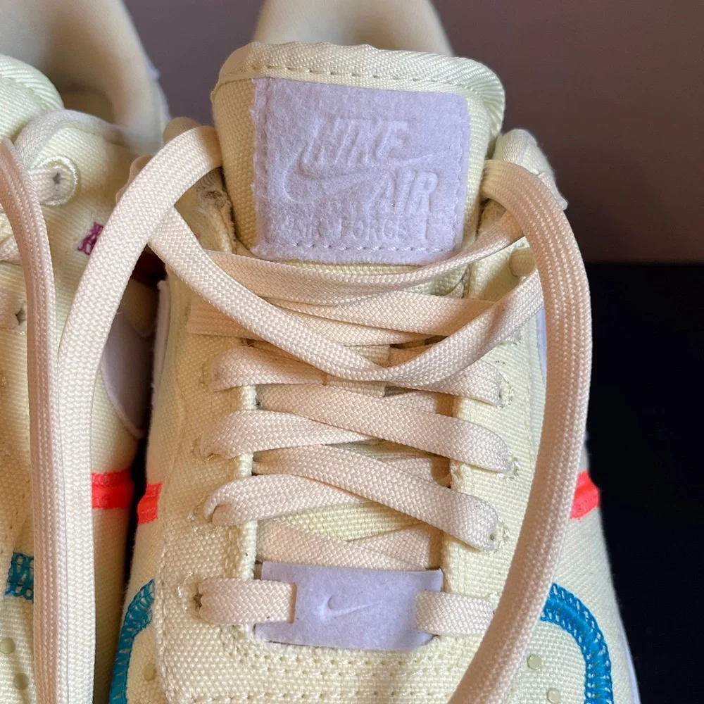 Nike Wmns Air Force 1 '07 Low LX 'Stitched Canvas - Life Lime' - Picture 4 of 10